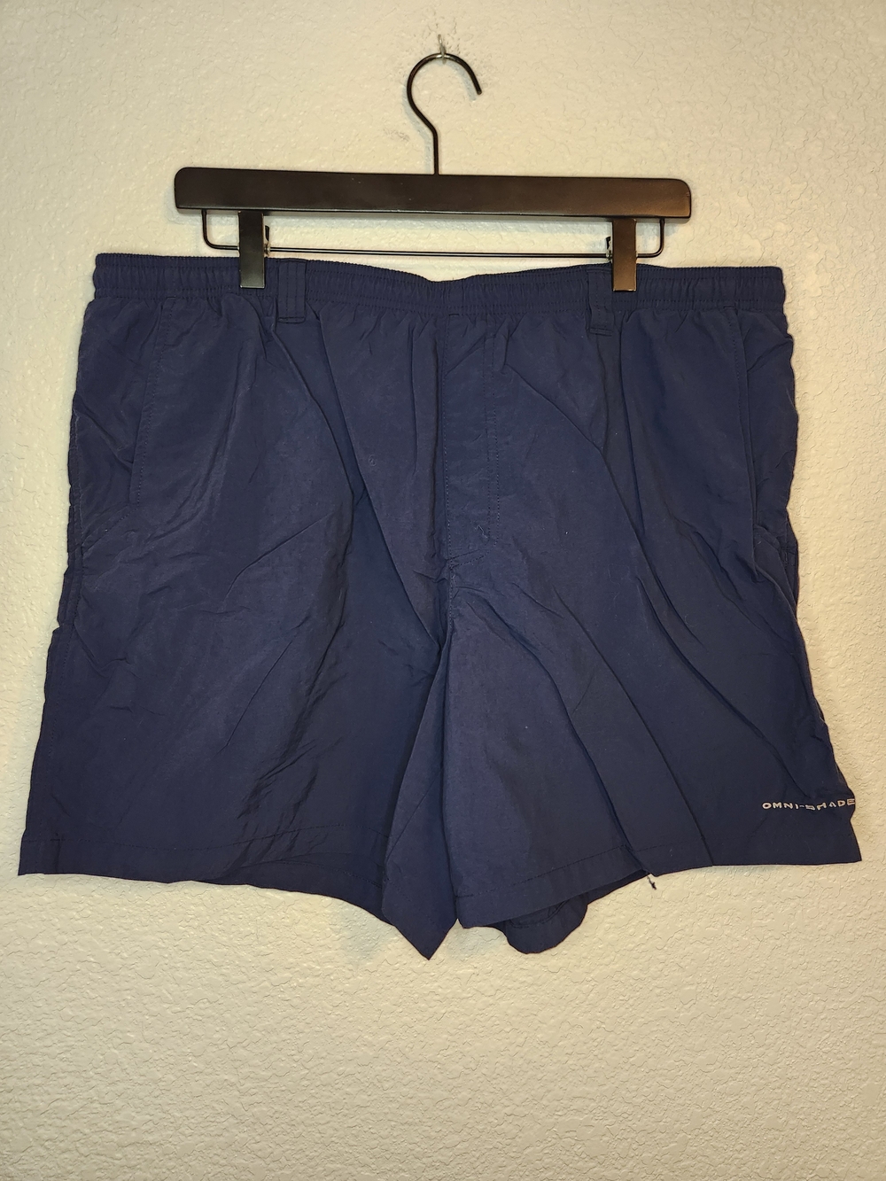 Columbia Men's Navy Performance Shorts - Omni-Shade XL 6 L